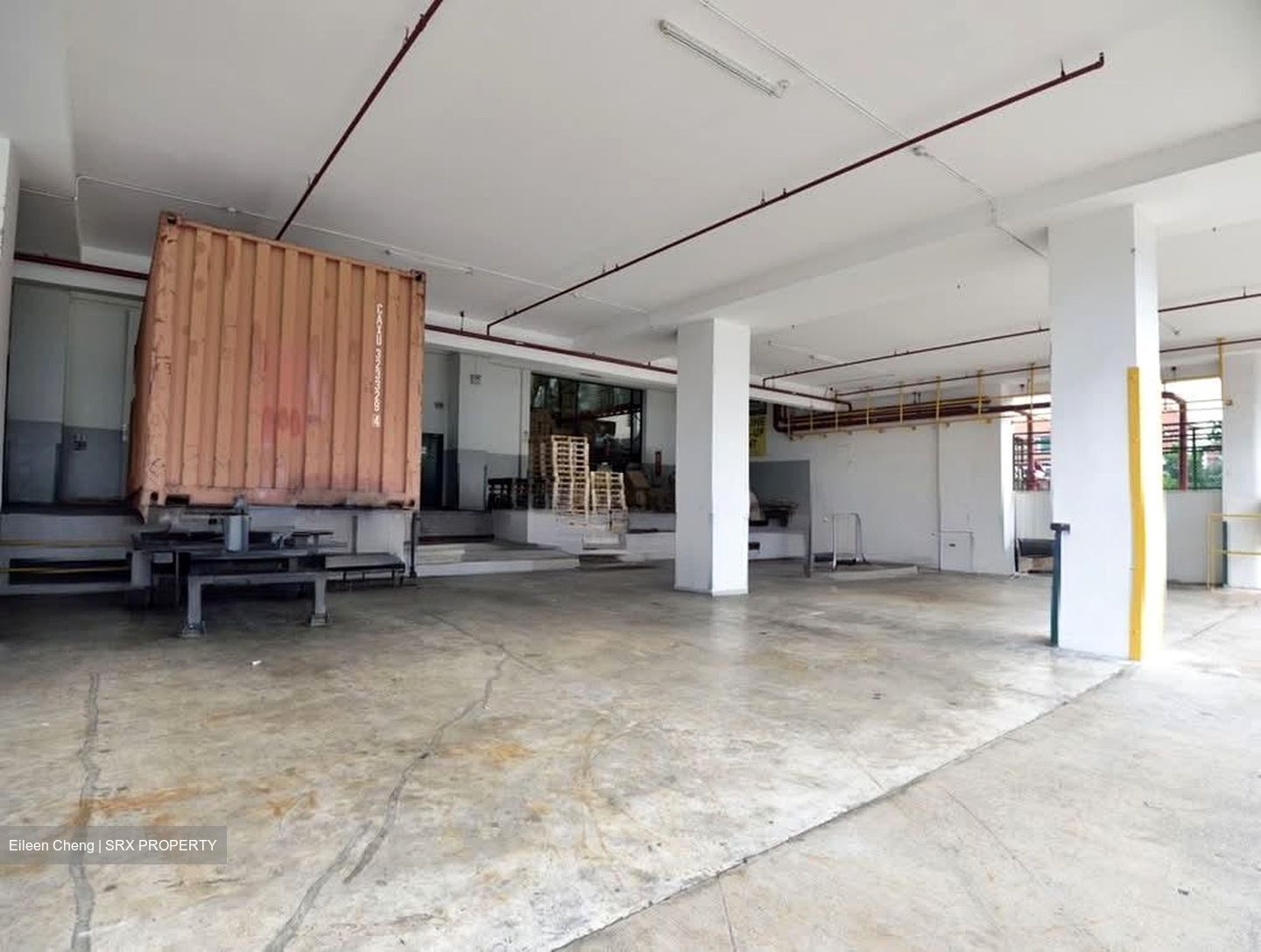 Toh Guan Road East (D22), Warehouse #573918781
